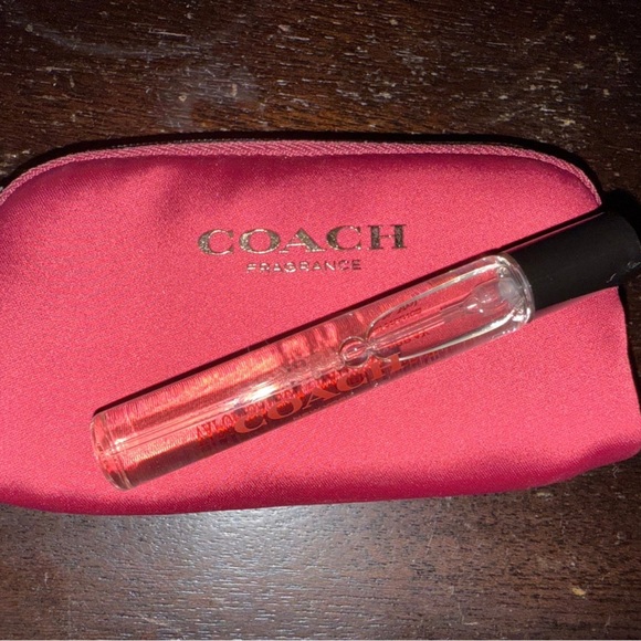 Coach - Picture 3 of 3